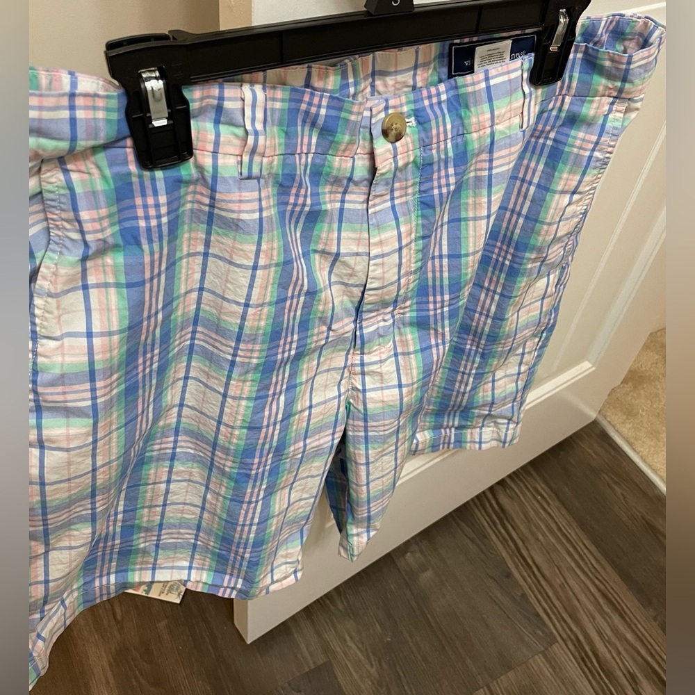 Men's vv vineyard vines breaker shorts, Plaid shorts by vv size 36 vineyard vine